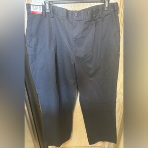 Izod Blue Chinos Classic Fit‎ Double Pleated